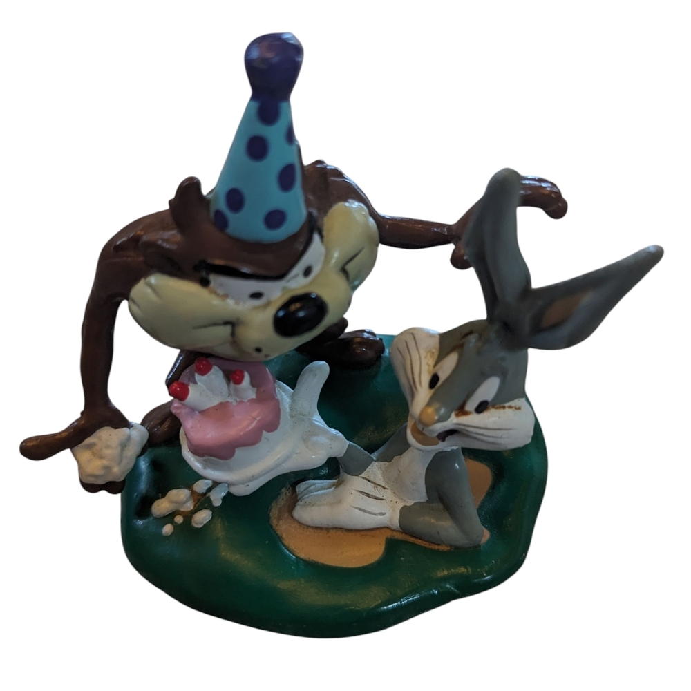 Vintage Looney Tunes Taz Bugs Bunny Birthday PVC Action Figure Cake Topper 1995